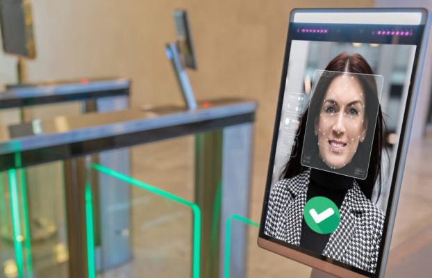 Beyond Traditional Credentials: How Facial Authentication Tech is Reshaping Airport Identity Management